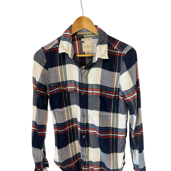 Women's American Eagle Flannel Plaid Button Down Shirt S Blue White Long Top - Picture 3 of 9